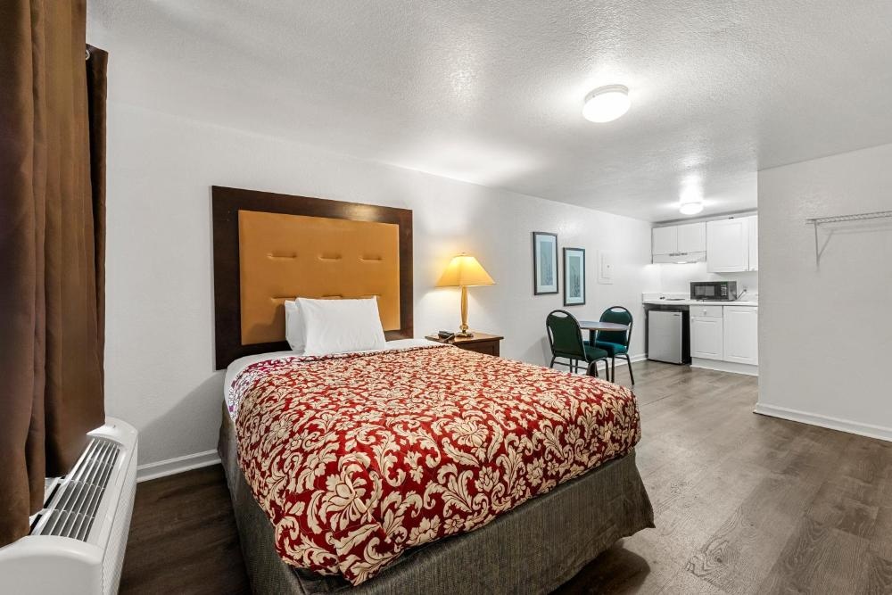 Extended Stay Studios Image 17