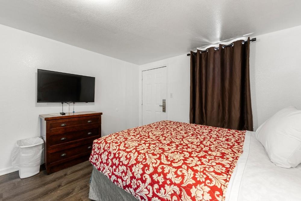 Extended Stay Studios Image 32